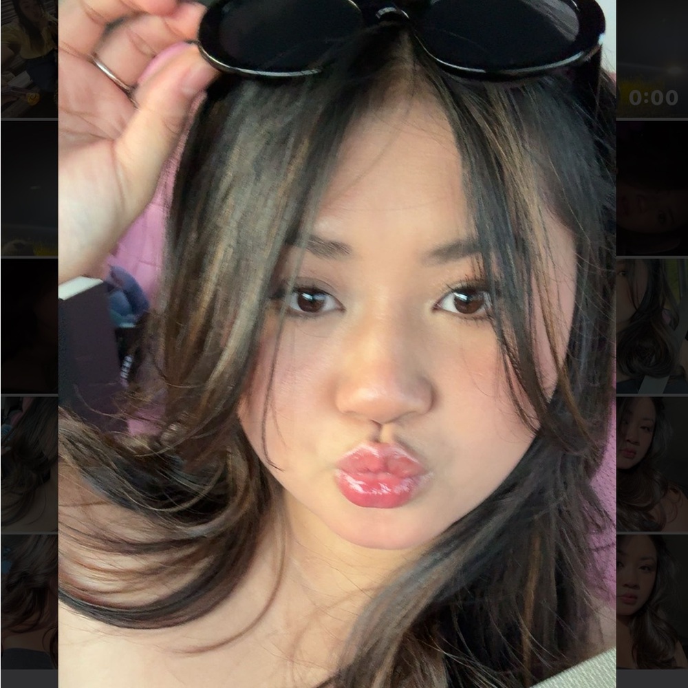 Meet your Posher, Jasmine